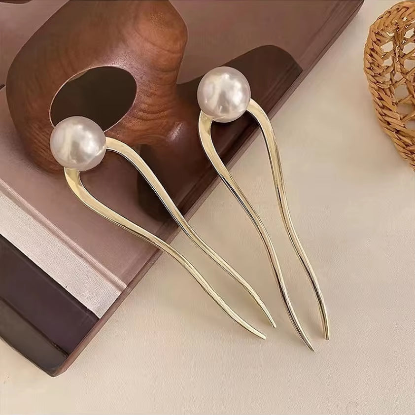 New Pearl Hairpins Korean U-Shaped Metal Shell Hair Clip Pins Women Girls Hair Sticks Bun Maker Hair Styling Accessories Gifts